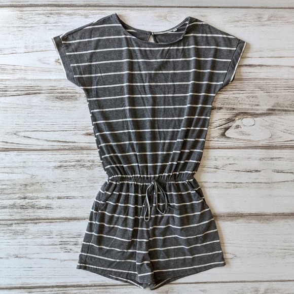 Stripe Short Sleeve Gray and White Romper Sz M